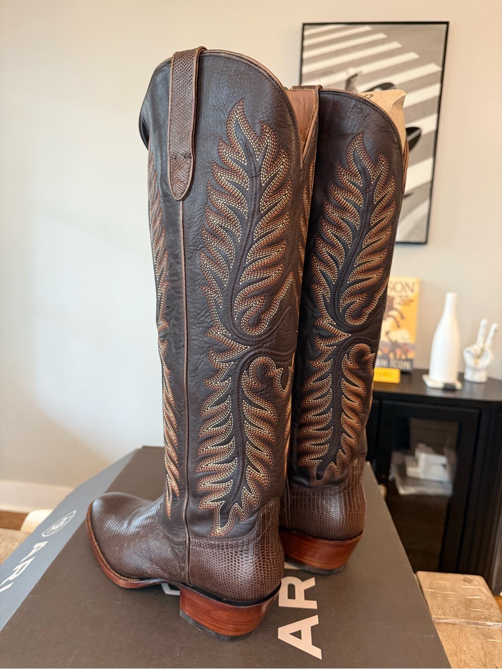 NWT Ariat Chocolate Brown Embossed Lizard-Texture Knee-High Western Boot SZ 9 - Picture 10 of 16